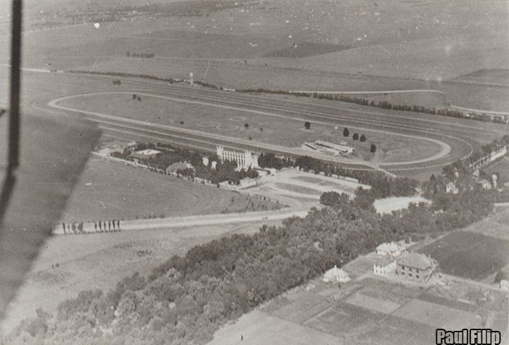 File:1925 Hipodromul Baneasa 1925.jpg
