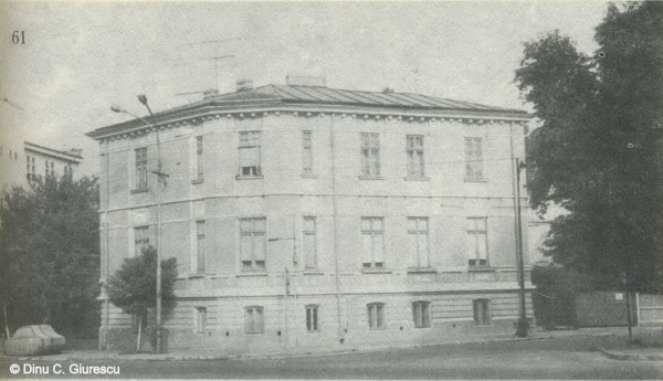 File:Strada Știrbei Vodă 168.jpg