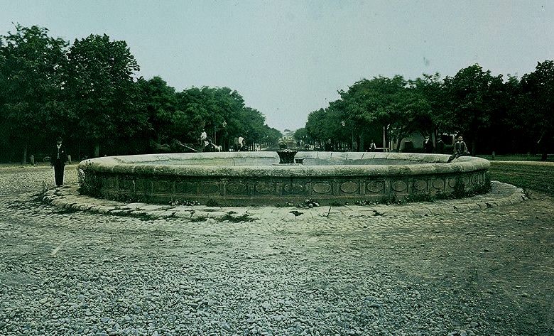 File:Fantana Rondul I C.jpg