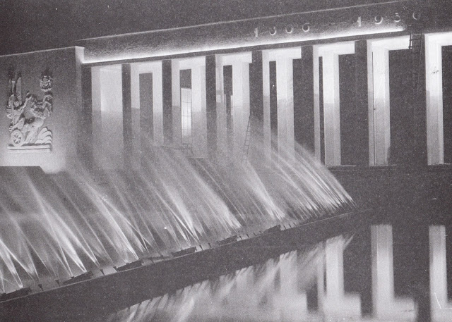 File:Pavilionul regal din parcul Herastrau 004.jpg