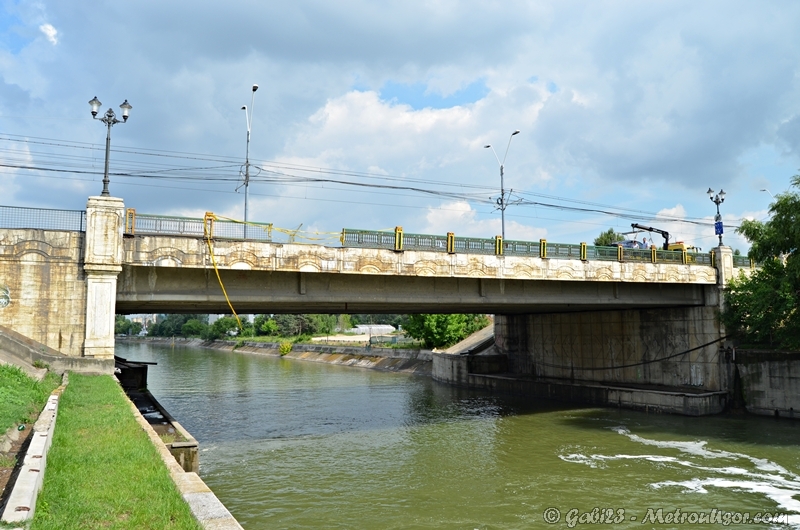 File:Podul Ciurel - 02.06.2014 (2).jpg