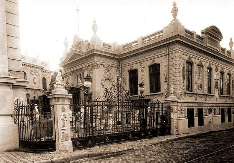 File:Muzeul Kaliendru.jpg