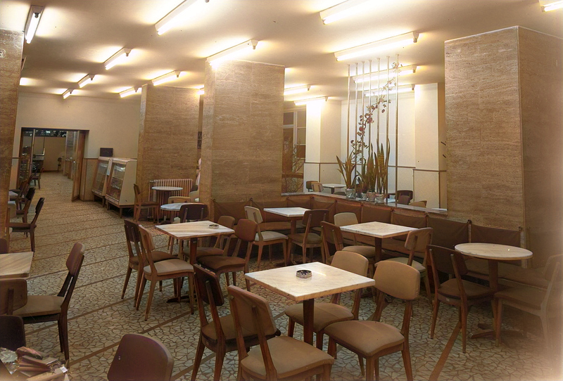 File:Cofetăria Scala 1962 01 C.jpg