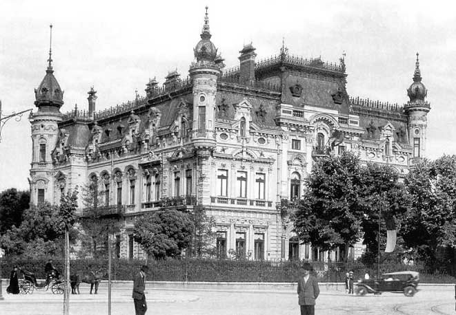 File:1932 Piața Victoriei 3.jpg