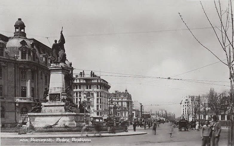 File:1933 Hotel Britania 1930 0.jpg