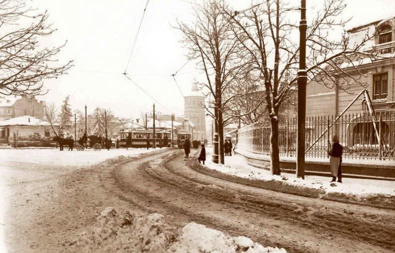 File:Bd. Pache Protopopescu, Foișorul de Foc.jpg
