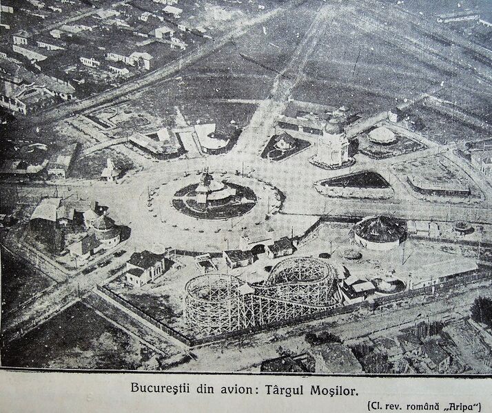 File:Targul Mosilor. anii '20 Revista Aripa.jpg