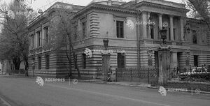 Casa Vernescu din Bucuresti (Calea Victoriei) 1992 2.jpg