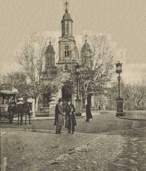 File:Biserica Sf. Gheorghe la 1902 - tramvai tras de cai.jpg