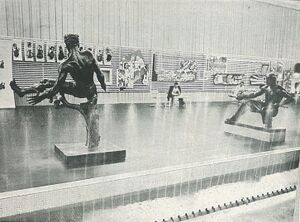 019 Pavilionul Italiei.jpg