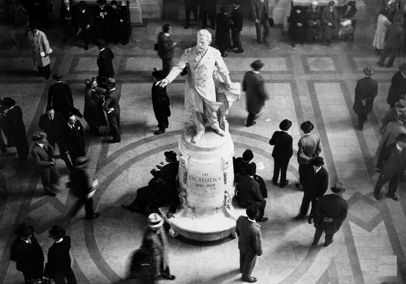 File:Eugeniu Stătescu bw.png