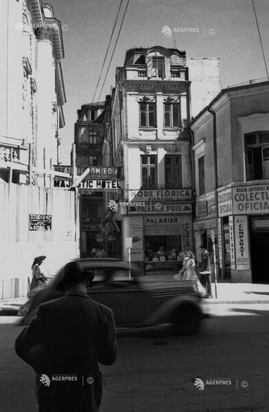 File:Calea Victoriei - Hotel Majestic (Hotel Ramada) - 1949.jpg