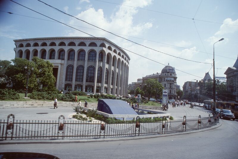 File:SIK 03-037206-Screen.jpg