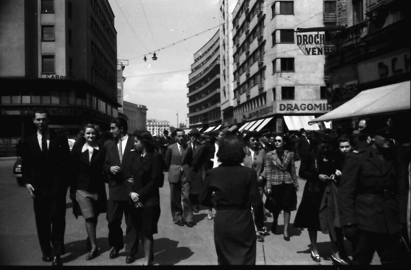 File:1941 May Calea Victoriei, Adriatica, Dragomir 3.jpg
