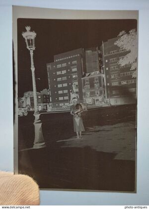 Piata Lahovari409 001.jpg