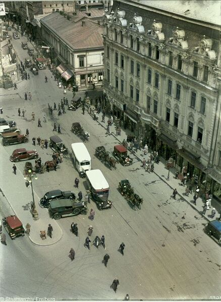 File:1935-5 Calea Victoriei, Willy Pragher 03 C.jpg