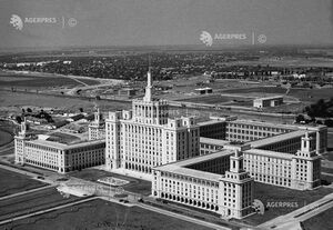 COMBINATUL POLIGRAFIC - CASA SCANTEII - 1959.jpeg