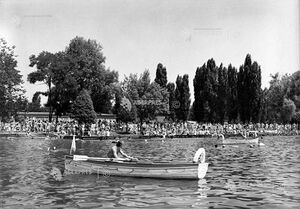 STRANDUL FLOREASCA 10 1963.jpg