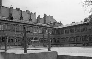 1966 Hanul Manuc 1966 2.jpg