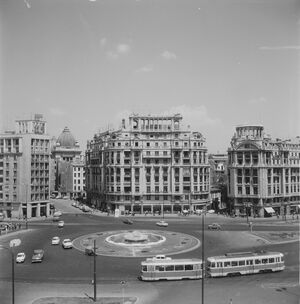 Piata Senatului 08 1973.jpg