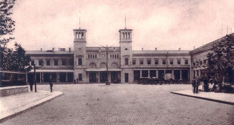 File:1908 Gara de Nord, fosta Gara Targovistei 1910.jpg