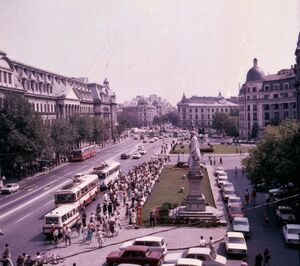 Piata Universitatii 164 197x.jpg