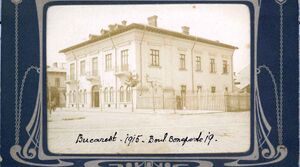 1915 Boulevard Bonaparte 19.jpg