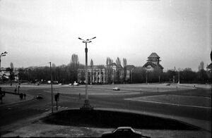 Piata Victoriei 1991.jpg