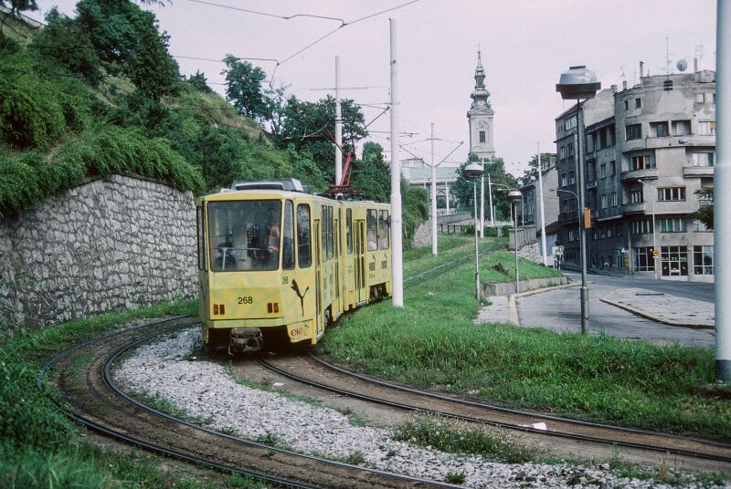 File:SIK 03-037211-Screen.jpg