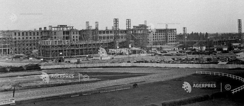 File:1953 Casei Scânteii - jur de 1953.jpg