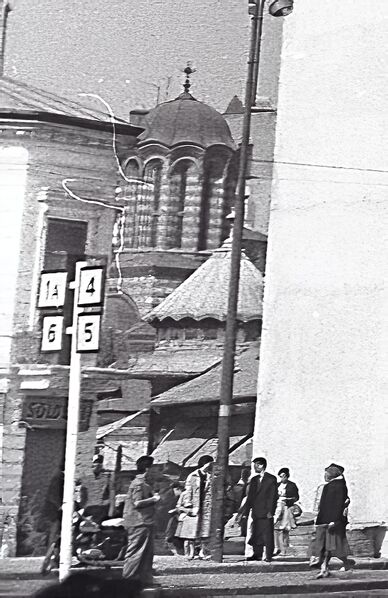 File:Bloc de locuințe în Piața de Flori (Bulevardul 1848) 1961 13a.jpg