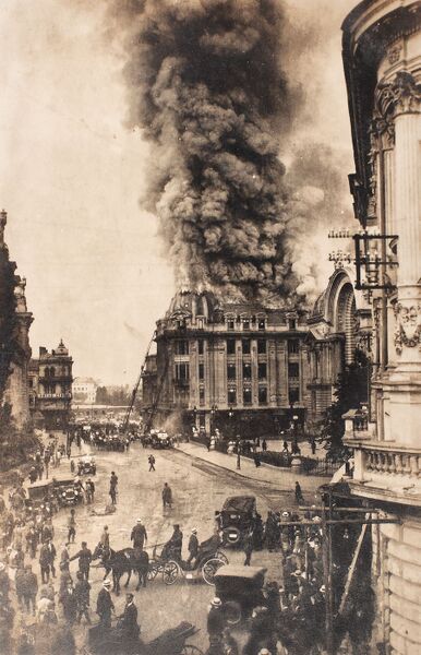 File:1927 20 mai 1927 de pe Calea Victoriei (Clădirea Prager),2.jpg