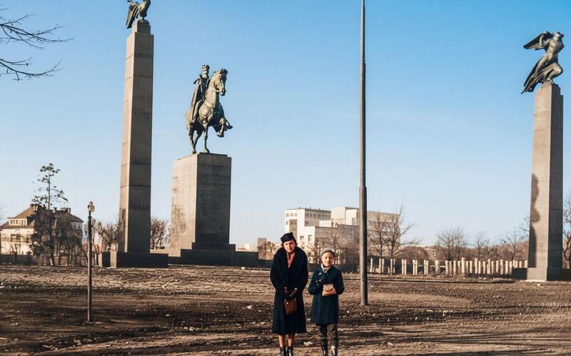 File:Monumentul Regelui Ferdinand header.jpg