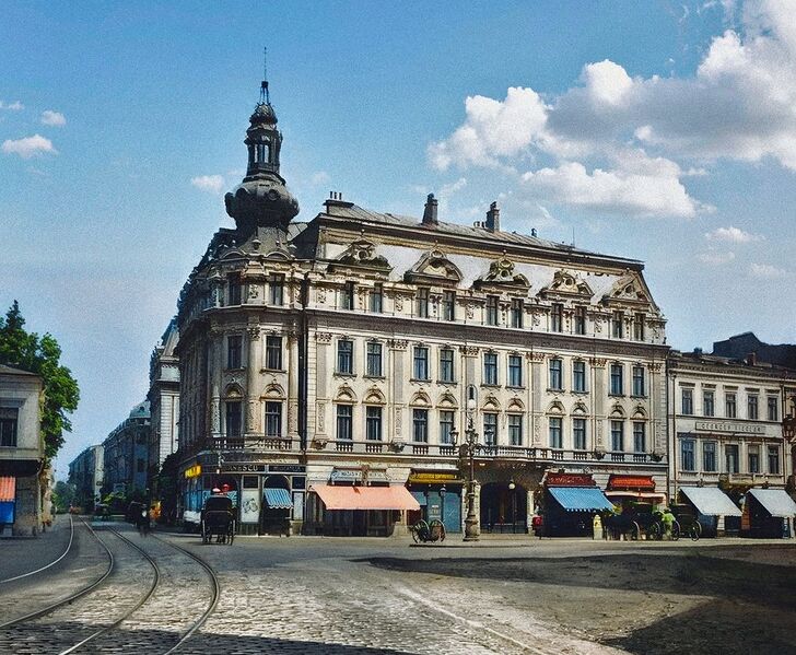 File:Calea Victoriei Grand Hotel Continental 1900.jpg