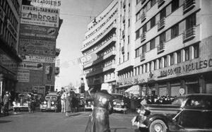 1940 februarie Calea Victoriei, Life Magazine 2.jpg