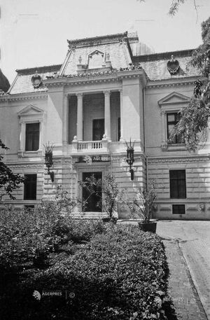 Casa scriitorilor din Capitala (Casa Monteoru) 04 1952-05-29.jpg