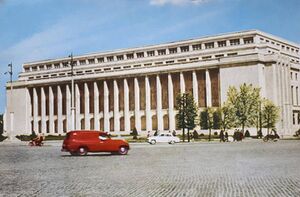 1961 Piata Victoriei, 1961.jpg