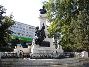 Monumentul ing. George I. Duca (Piata Garii de Nord).JPG