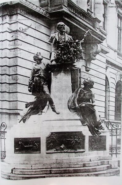 File:Monumentul Eugeniu Carada dezvelit in 1924,langa Banca Nationala,autor E.H.Dubois.jpg