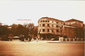 Opereta, ultimele semne de viata, 1985.jpg