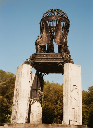 Monumentul Aerului 1942 3.png