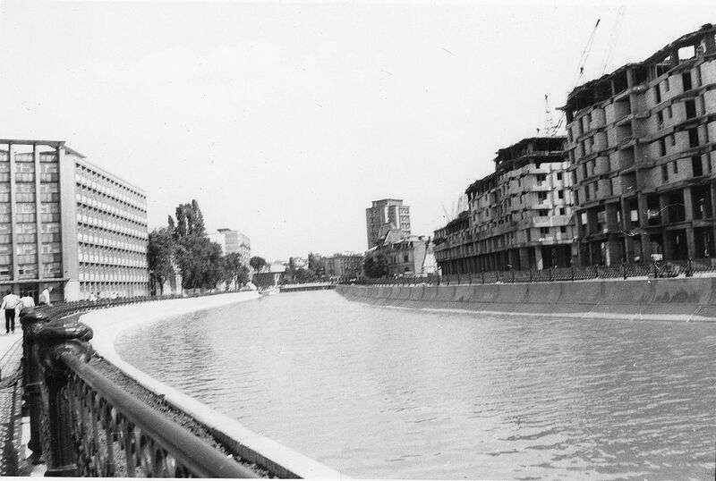 File:1987 Podul Mihai Voda 05 1987.jpg