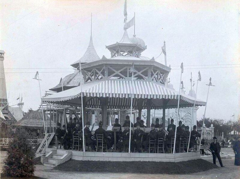 File:Foişorul fanfarei de la Expoziţia Agrară de la Bucureşti,1904.jpg