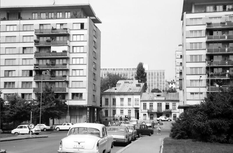 File:Willy Pragher, sept 1971 vedere spre strada Stirbei Vodă.jpg