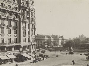 1932 Piata Senatului 02 193x.jpg