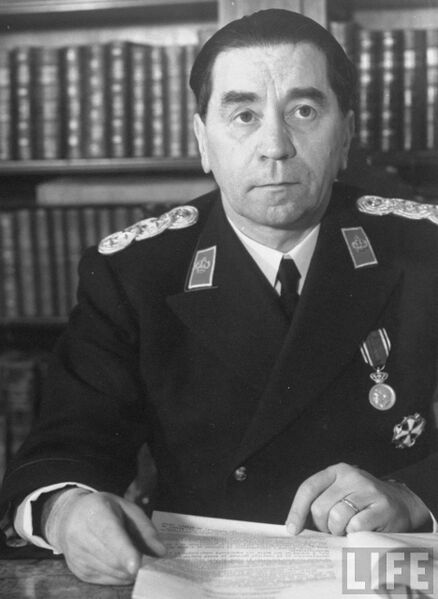 File:Prime Min. George Tatarescu 3.jpg