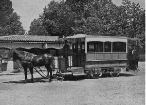 Tramvai cu cai în București..jpg