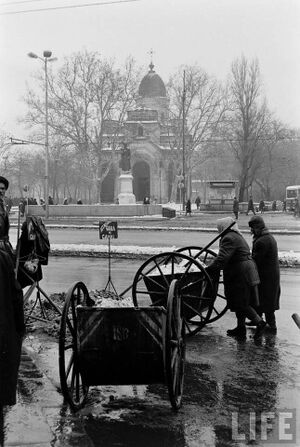 1971 Bd.1848.Biserica Sf.Gheorghe Nou,1971 foto Gjon Mili.jpg
