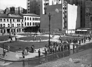 1955 Calea Victoriei 34 1955-04-16.jpg