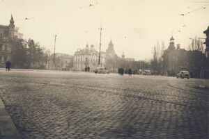 1942 Piața Victoriei.jpg